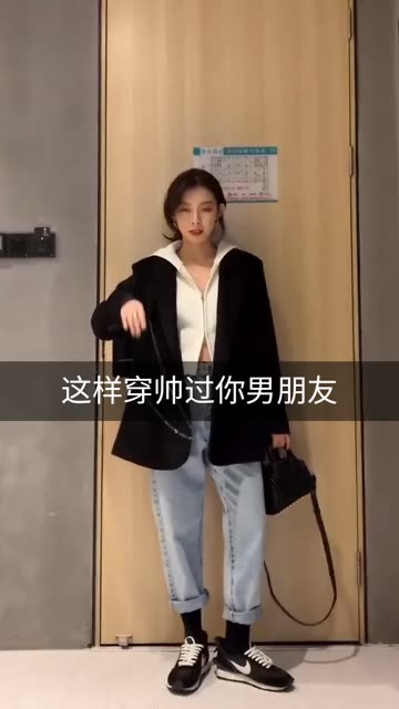 搭搭随便夫妇直播带货口碑 BMjAyMDAxMTExMzM4NDhfNzkwODcxODQ5XzIxNTkzODQ4ODIyXzJfMw==_Ba7b6a8b127e6988b621aac53131293b5.jpg